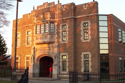 East York Collegiate Institute's Pick Up Location